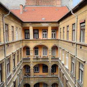 In The Centre Of Apartmán